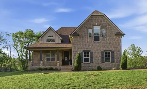 811 Ridgestone Pl, Lebanon, TN 37087