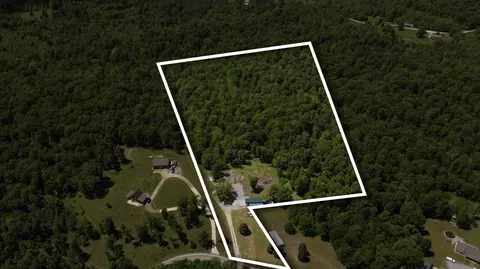 681 Hayes Ridge Rd, Indian Mound, TN 37079