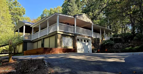 7110 Sevierville Pike, Knoxville, TN 37920