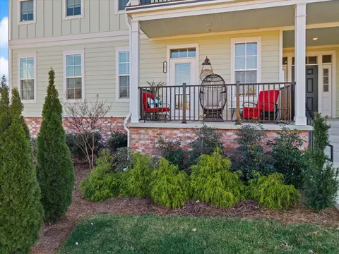 836 Goswell Dr #102, Nolensville, TN 37135