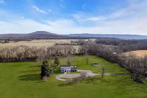 251 Miller Rd, Hillsboro, TN 37342