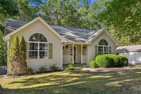 1120 Bald Eagle Dr, Kingston Springs, TN 37082