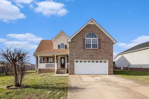 850 Samantha Ln, Clarksville, TN 37040