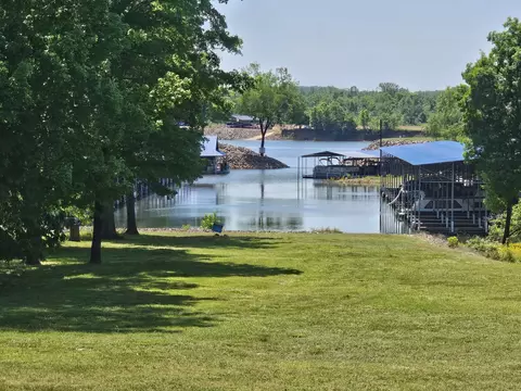 0 Riverstone Loop, Bath Springs, TN 38311