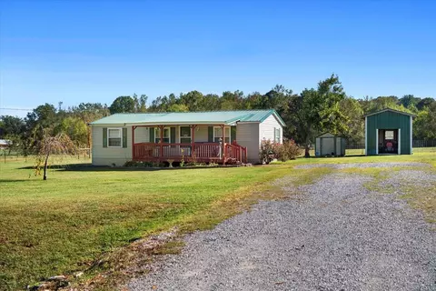 966 Emerson Rd, Cohutta, GA 30710