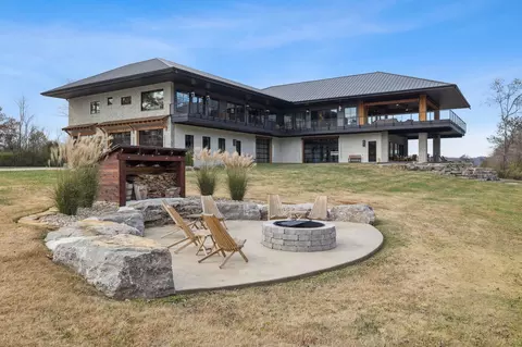 1234 Lakeside Dr, Ashland City, TN 37015