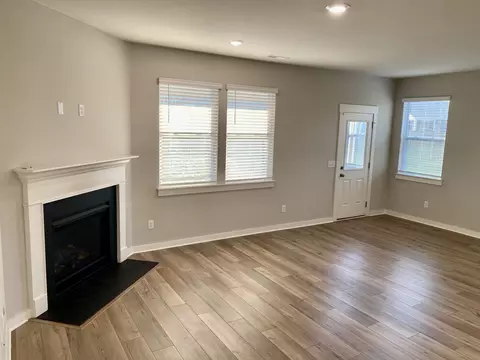 1002 Cunningham Cir, Spring Hill, TN 37174 photo 9