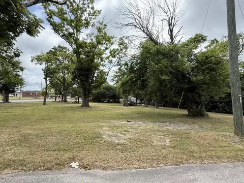 213 Owen St, Lebanon, TN 37087