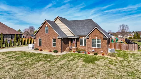 1974 Rolling Meadow Ln, Chapel Hill, TN 37034