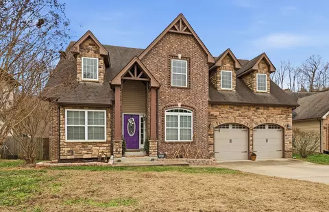 1591 Raven Rd, Clarksville, TN 37042