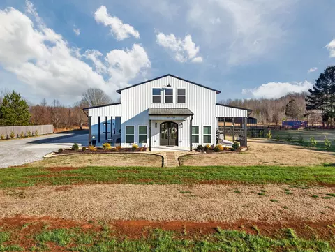Exterior - 136 Pepper Rd, Taft, TN 38488 photo 9 of 12