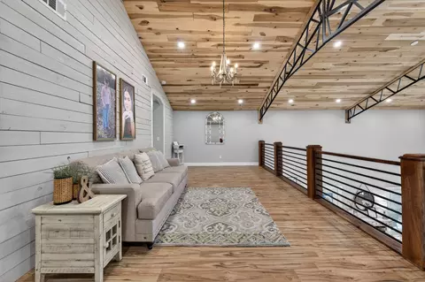 Entry Way - 136 Pepper Rd, Taft, TN 38488 photo 7 of 12