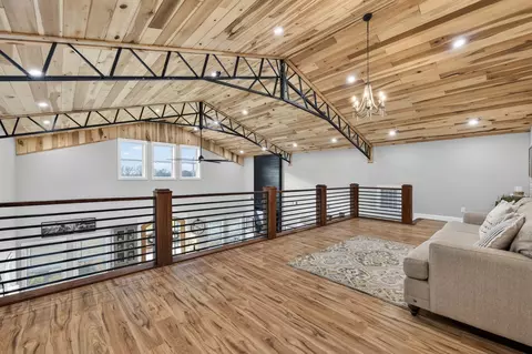 Entry Way - 136 Pepper Rd, Taft, TN 38488 photo 8 of 12