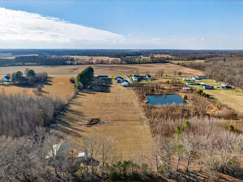 View/Area - 136 Pepper Rd, Taft, TN 38488 photo 2 of 2