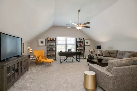 240 Republic St, Shelbyville, TN 37160