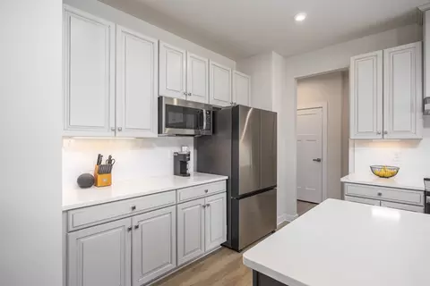 Kitchen - 3232 Firerock Dr, Murfreesboro, TN 37128 photo 4 of 7