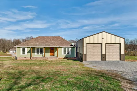 182 L Mitchell Rd, Flintville, TN 37335