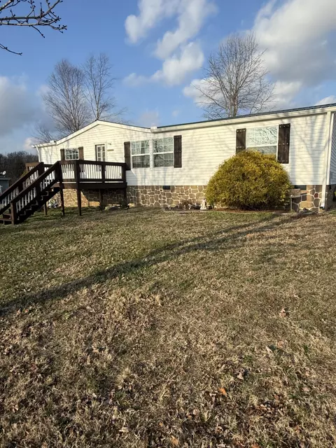 860 Rock Spings Rd, Castalian Springs, TN 37031