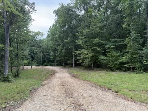 954 Stokes Ln, Bath Springs, TN 38311
