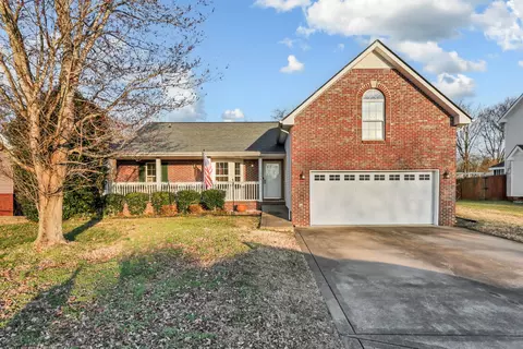 1373 Ambleside Dr, Clarksville, TN 37040