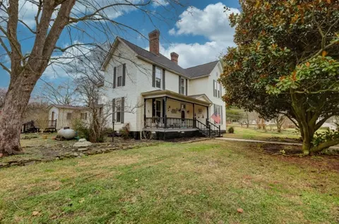 308 S High St, Petersburg, TN 37144
