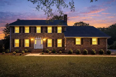 12986 Old Tullahoma Rd, Tullahoma, TN 37388