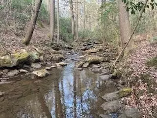 214 Gray Creek Rd, Graysville, TN 37338