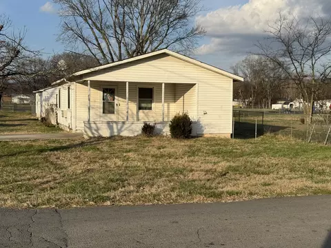 212 College St N, Cowan, TN 37318