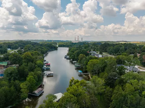 306 Twin Cove Dr, Lebanon, TN 37087