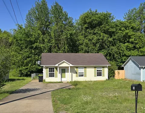 634 Stateline Rd, Oak Grove, KY 42262