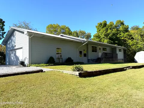 204 Omega Rd, Newport, TN 37821