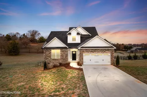 115 Eva Way, Maryville, TN 37801