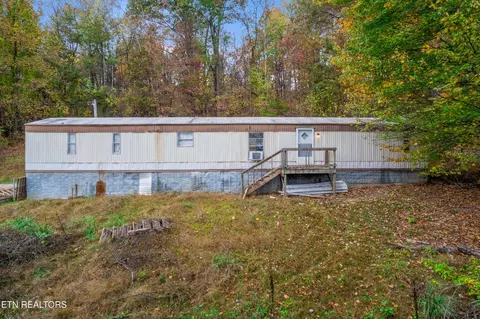 404 W Baldwin St, Rockwood, TN 37854