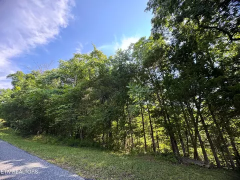 118 Oak Hammock Ln, Parrottsville, TN 37843