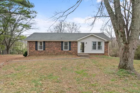4005 Fawn Dr, Springfield, TN 37172