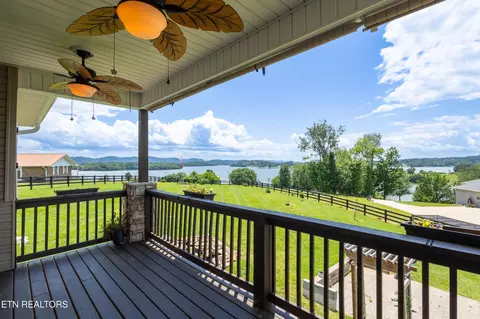 143 Sunset Ln, Bean Station, TN 37708 photo 17