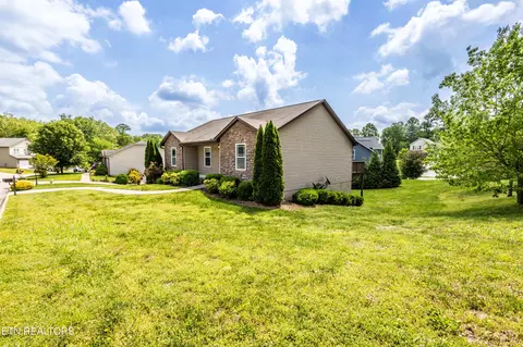 3524 Boulder Point Ln, Powell, TN 37849 photo 18