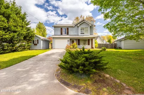 7304 Ashford Glen Dr, Knoxville, TN 37918