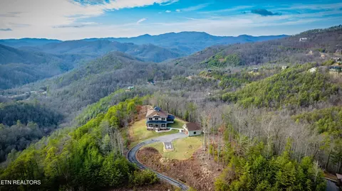 4415 Stackstone Rd, Sevierville, TN 37862 photo 7