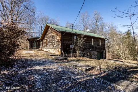 1947 Catoosa Rd, Wartburg, TN 37887
