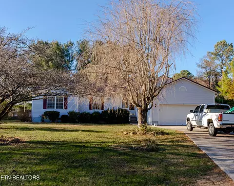 115 Hood Dr, Crossville, TN 38555
