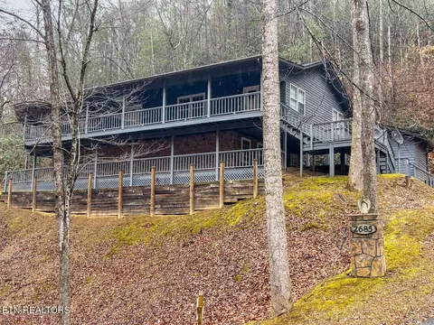 2685 S Clear Fork Rd, Sevierville, TN 37862