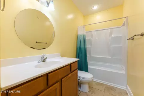 2953 Lake Forest Cir, Talbott, TN 37877 photo 11