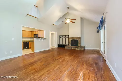 2953 Lake Forest Cir, Talbott, TN 37877 photo 4