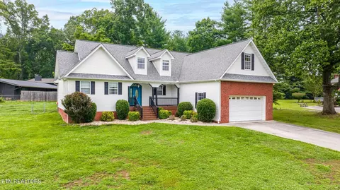 2953 Lake Forest Cir, Talbott, TN 37877 photo 2