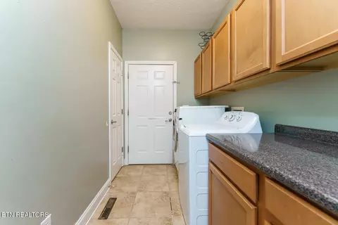 2953 Lake Forest Cir, Talbott, TN 37877 photo 10
