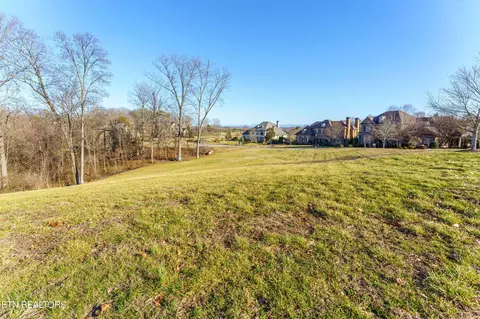 808 Hammock Ln, Knoxville, TN 37934