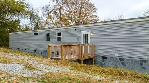 1761 Cottage Hill Cir, New Market, TN 37820