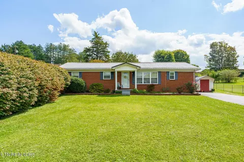 196 Coleman St, Harrogate, TN 37752