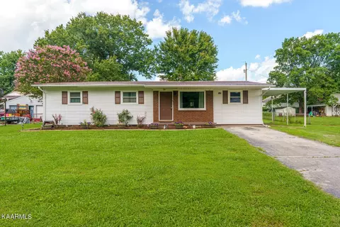 449 Defoe Cir, Maryville, TN 37804